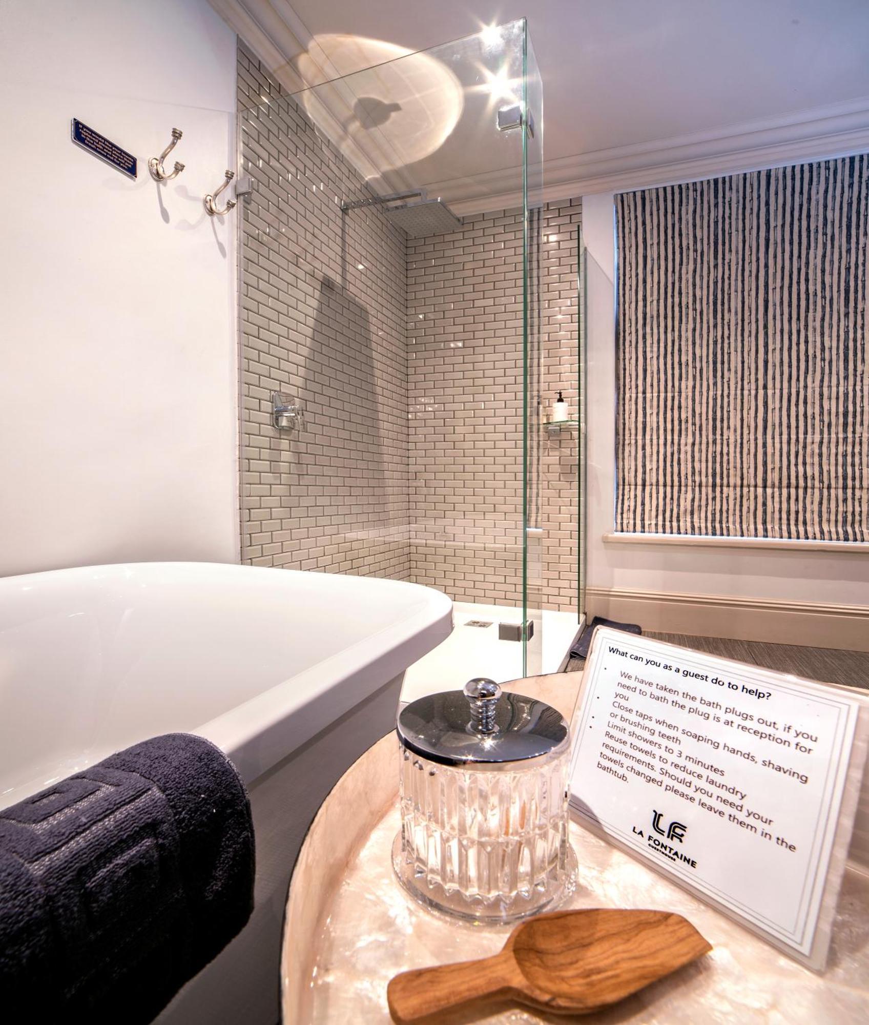 Luxury Suite